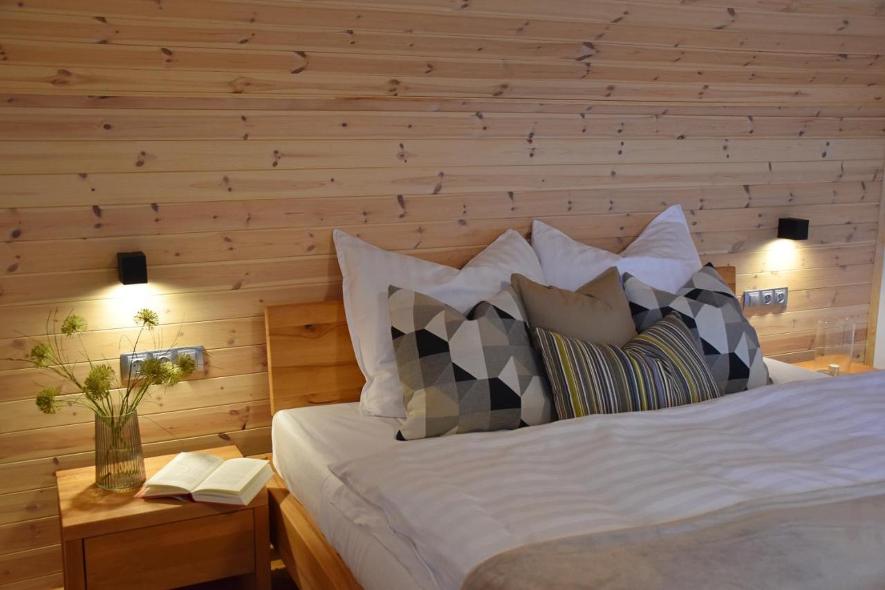 Holiday Home Znojmo W/ Wellness & Wine Kültér fotó